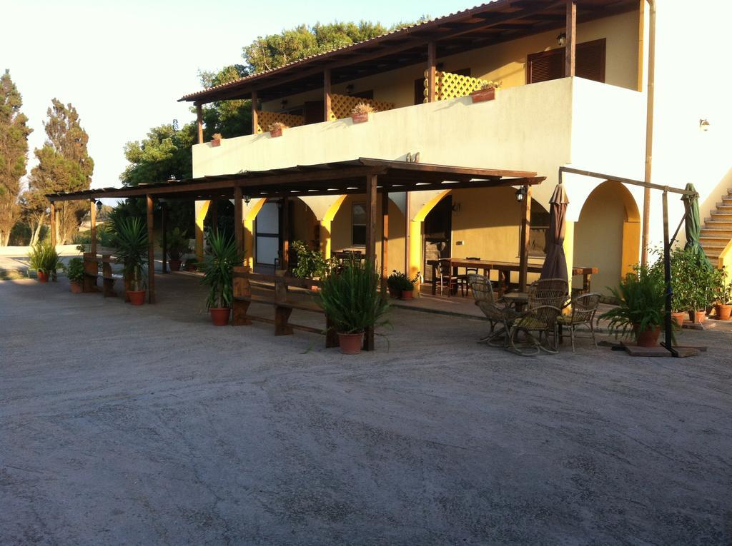 Agriturismo Cuile De Molino Porto Torres Exterior foto